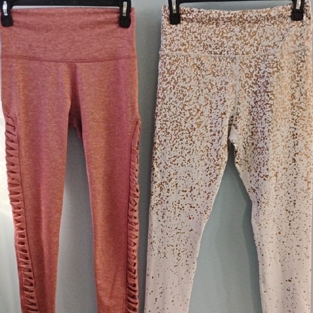 ❤️ Stylish Bundle Set Of 2 Leggings One Aerie And The Other Zyia Both SizMedium